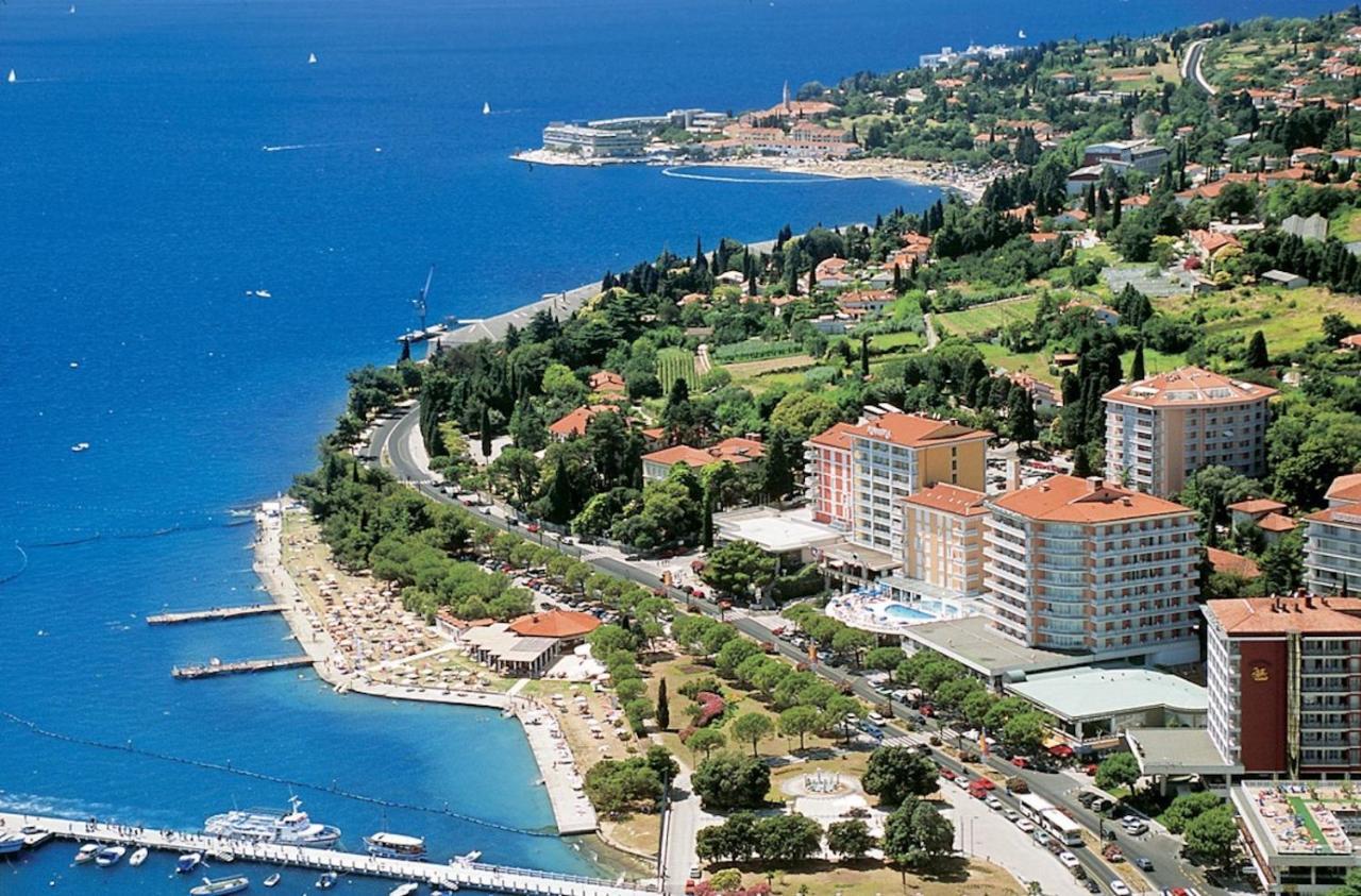 Bozena Studio Kneb Portorož Buitenkant foto